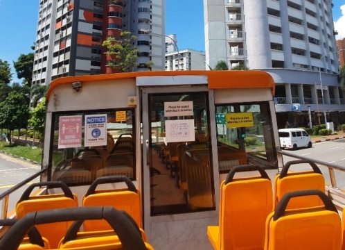 オープントップバス乗車